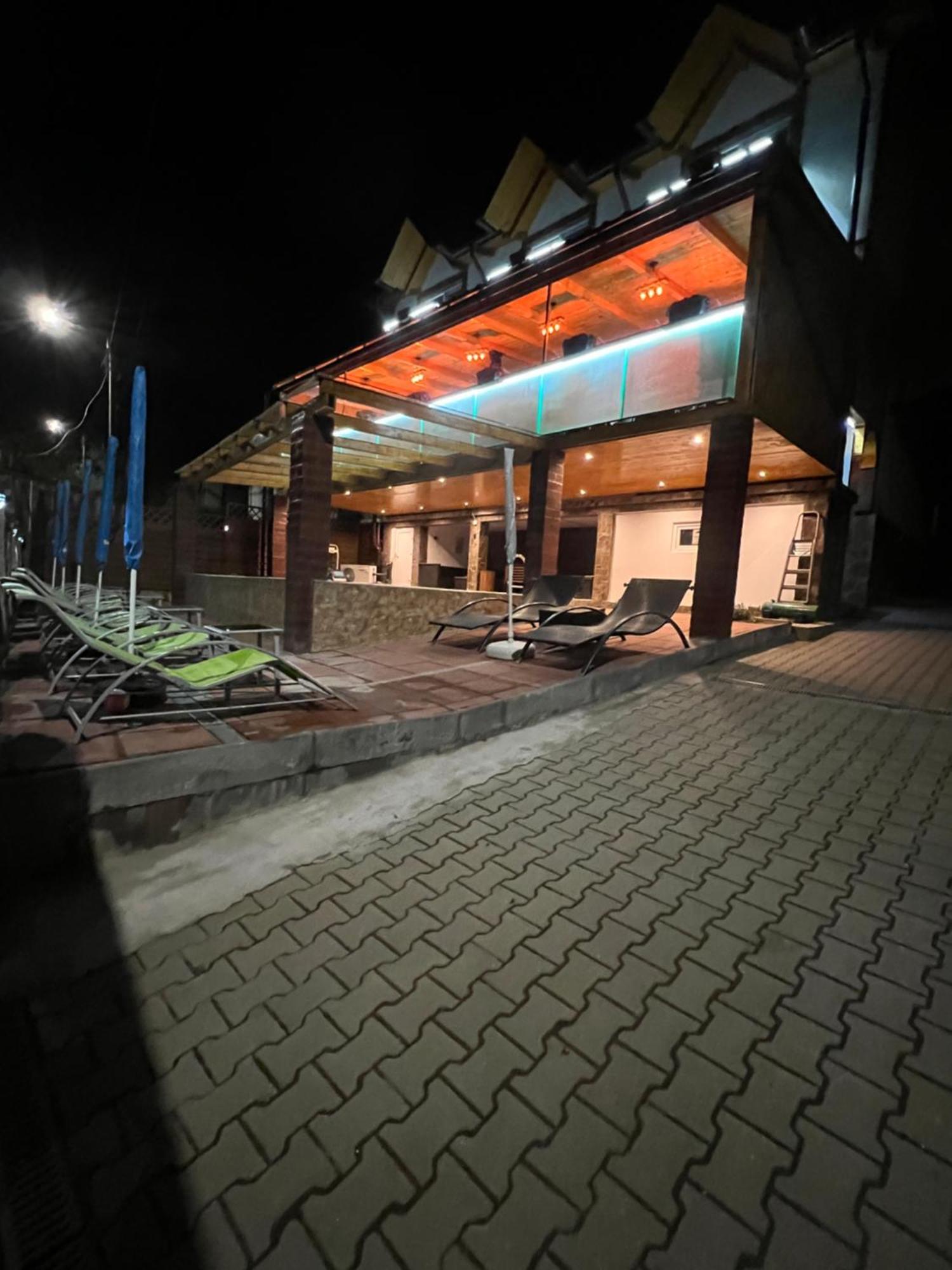 Gasthaus Casa Kugler Anina Zewnętrze zdjęcie