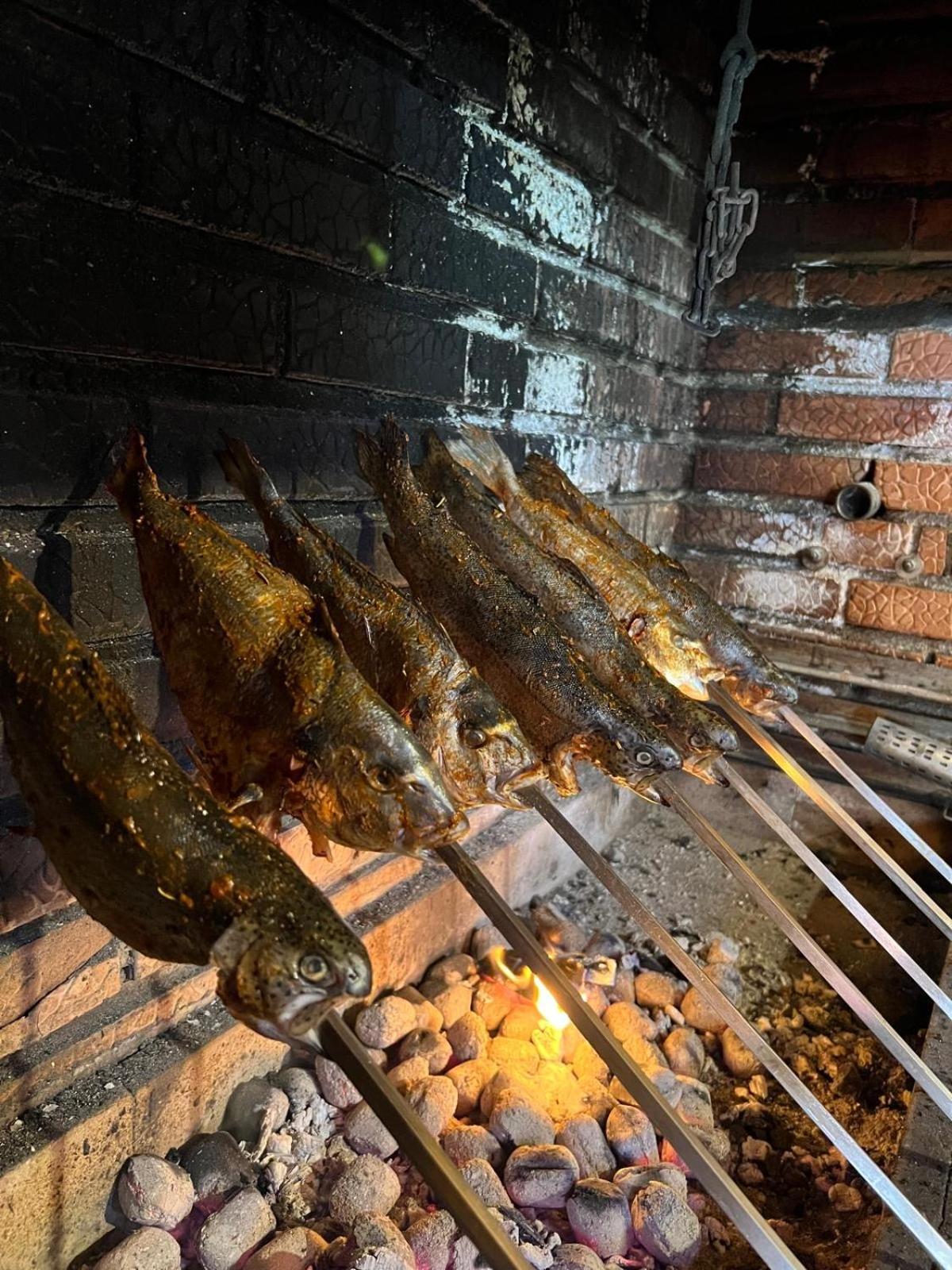 Gasthaus Casa Kugler Anina Zewnętrze zdjęcie